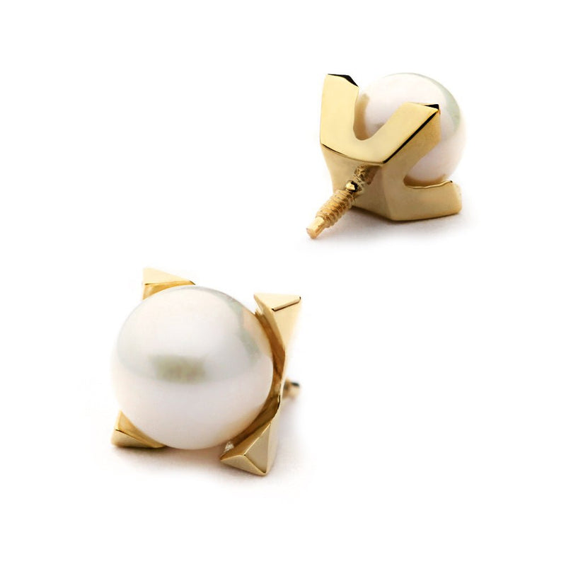 パールボディピアス