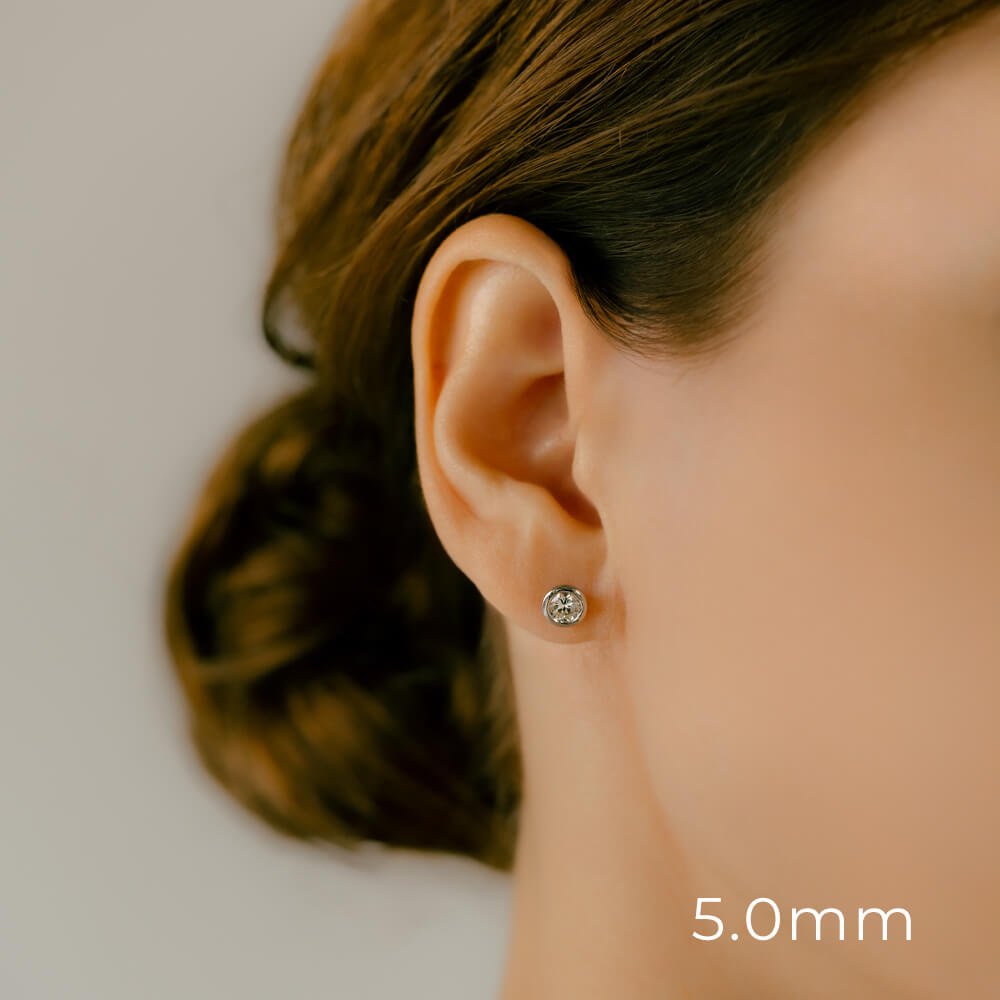 Snag-Free Diamond Earrings | K18/Pt Diamond Body Piercings – PICOLLET
