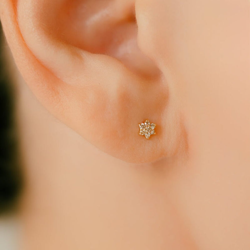 K18/Pt Diamond Flower