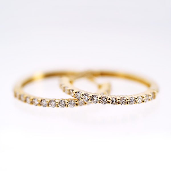 K18/Pt Diamond Hoop